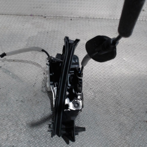Serrure porte ard FORD FIESTA 7  FIESTA 7 PHASE 1