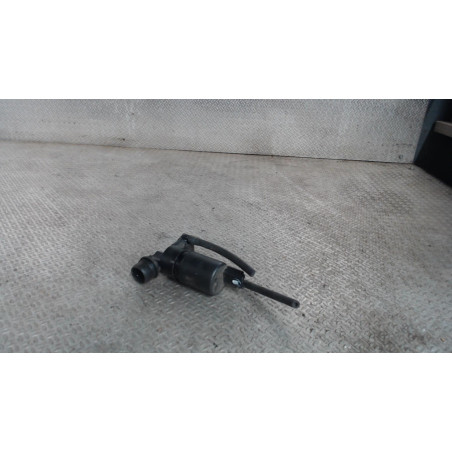 Pompe lave-glace avant Dacia SANDERO II 1.5 dci 75 - blue dci 75 (2012)