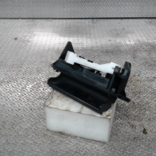 Actionneur serrure hayon Toyota COROLLA A trois volumes 1.6 vvt-i (2001-2008)