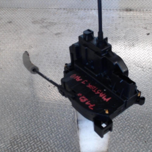 Serrure porte avd RENAULT MASTER 3  0