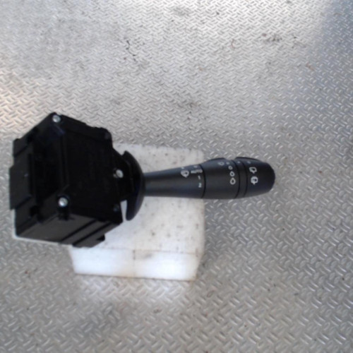 Commande essuie glace NISSAN NV300  0