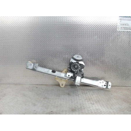 Mecanisme  moteur lève-glace avant droit RENAULT CLIO 4  0