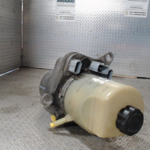 Pompe direction assistee Ford FOCUS C-MAX 1.8 tdci (2005-2007) 5 portes
