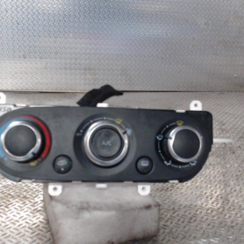 Commande de chauffage RENAULT CLIO 4  0