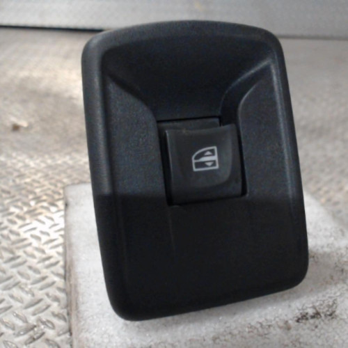 Commande lève-glace porte avant droite RENAULT KANGOO 2  0