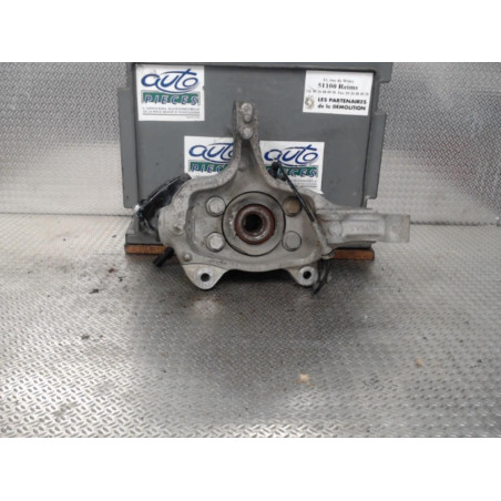 Moyeu avg Renault LAGUNA III Grandtour 2.0 dci (2007-2015) 5 portes