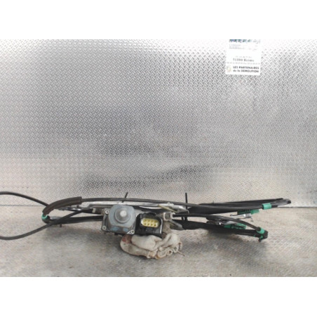 Mecanisme  moteur lève-glace avant droit Audi A4 B5 Avant 2.5 tdi quattro (1997-2001)