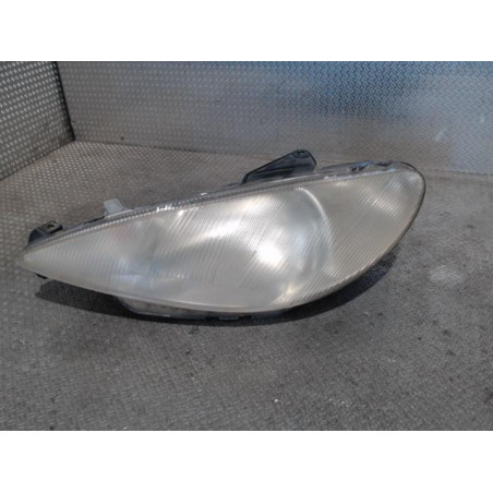 Phare gauche Peugeot 206 3-5 portes 2.0 hdi 90 (1999-2009) 5 portes
