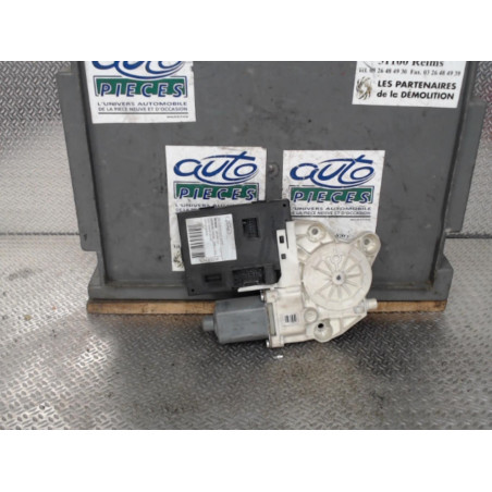 Mecanisme  moteur lève-glace avant droit Ford FOCUS II Turnier 1.6 tdci (2004-2012)