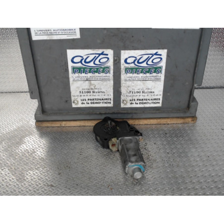 Moteur leve-vitre avg Hyundai TRAJET 2.0 crdi (2001-2008)