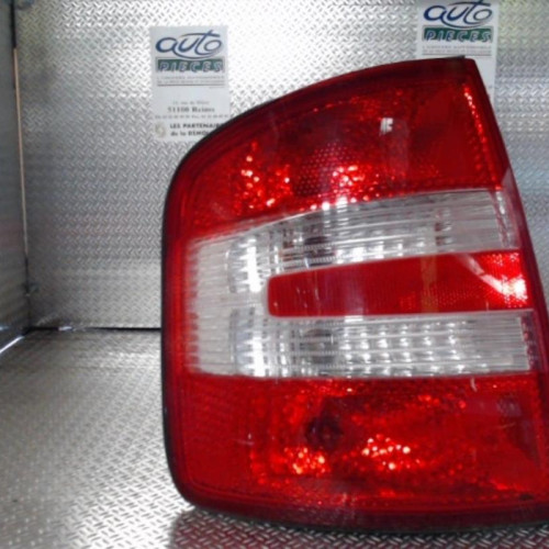 Feu arrière gauche Skoda FABIA I Combi 1.4 tdi (2003-2007)