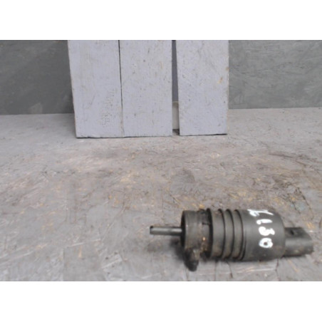 Pompe lave-glace avant Vw PASSAT B6 Variant 2.0 tdi 4motion (2005-2009)