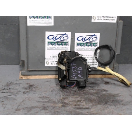 Serrure porte ard Audi A6 C5 2.5 tdi (1997-2005)