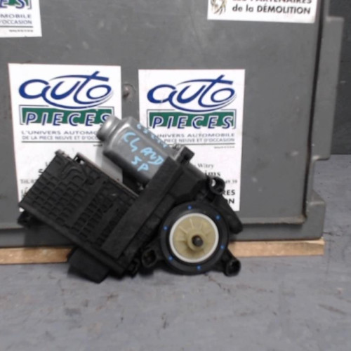 Mecanisme  moteur lève-glace avant droit Seat IBIZA III 1.4 16v (2002-2007)