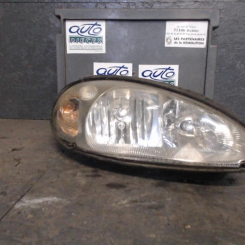 Phare droit Chrysler PT CRUISER 2.2 crd (2002-2010)