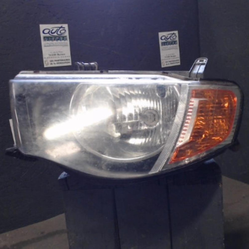 Phare gauche MITSUBISHI L200 IV  L200 IV DOUBLE CABINE