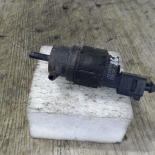 Pompe lave-glace avant Audi A4 B8 2.0 tfsi (2008-2015)