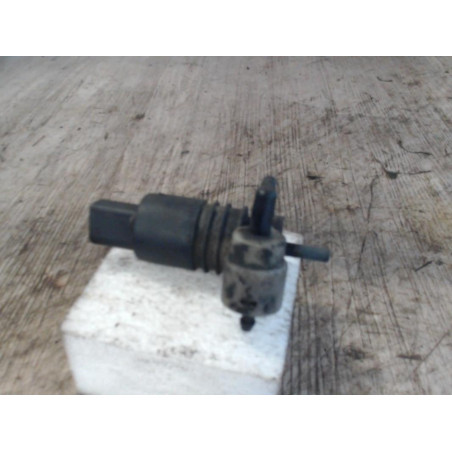 Pompe lave-glace avant Audi A4 B6 Avant 1.9 tdi (2001-2004)