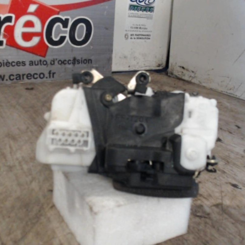 Serrure porte avg Peugeot 607 2.2 hdi (2000-2006)