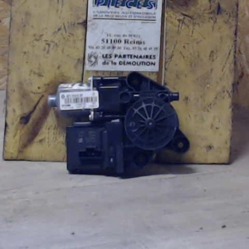 Moteur leve-vitre arg Renault GRAND SCÉNIC III 1.9 dci (2009)