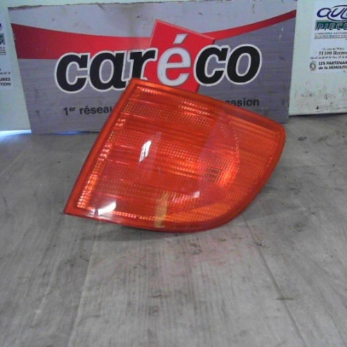 Clignotant gauche Mercedes-benz VITO Camionnette 108 d 2.3 (1997-2003)