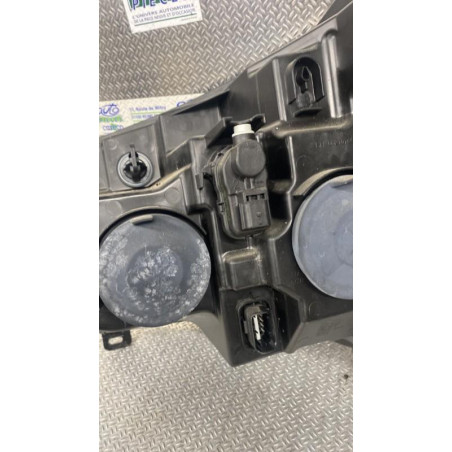 Phare droit RENAULT MASTER  0
