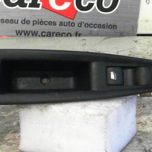Commande leve-glace porte arrière gauche Citroën C4 I 2.0 hdi (2004-2011)