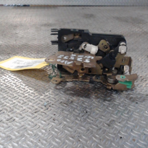 Actionneur serrure porte avd Renault CLIO I 1.2 (1996-1998)