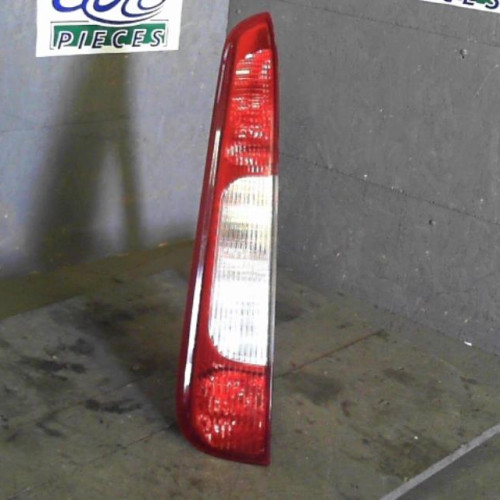 Feu arrière gauche Ford FOCUS C-MAX 1.6 tdci (2003-2007)