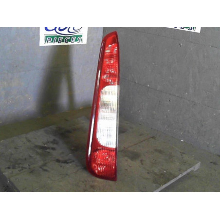 Feu arrière gauche Ford FOCUS C-MAX 1.6 tdci (2003-2007)