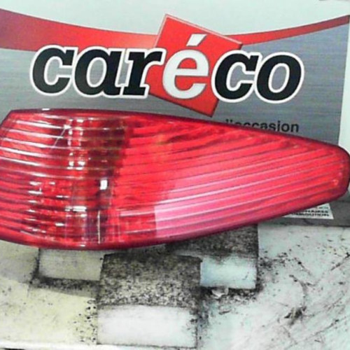 Feu arrière droit Peugeot 607 2.2 hdi (2000-2006)