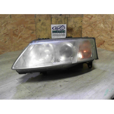 Phare gauche Saab 9-3 1.9 tid (2004-2015)