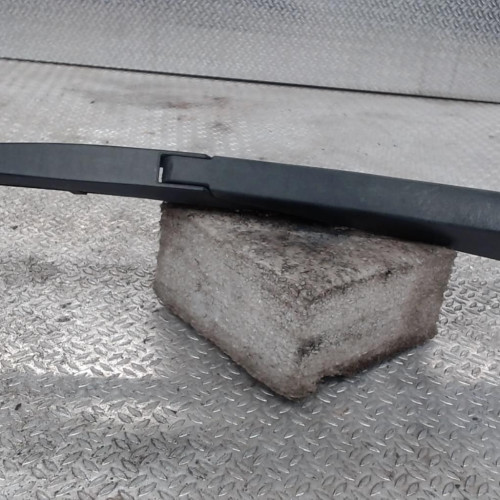 Bras essuie-glace arrière Toyota RAV 4 III 2.2 d 4wd (2006-2012)