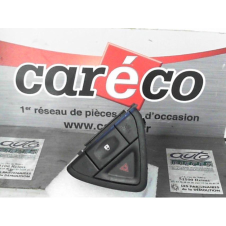 Bouton de warning Renault KOLEOS I 2.0 dci (2008)