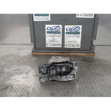 Poignee int porte avd Citroën BERLINGO Camionnette-Monospace 1.6 hdi 90 16v (2008) 3 portes