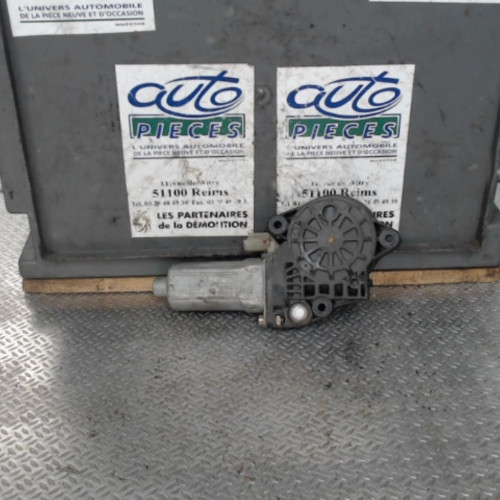 Mecanisme  moteur lève-glace avant droit Hyundai TRAJET 2.0 crdi (2001-2008)