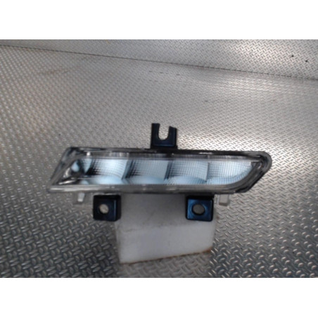 Feu position droit RENAULT CAPTUR 1  0