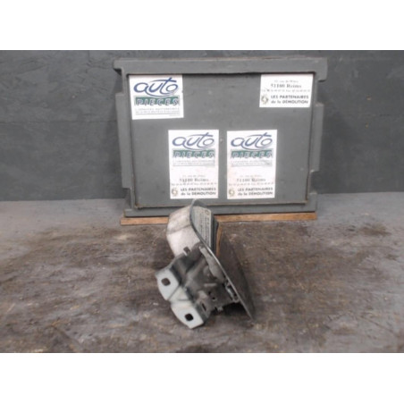 Volet de trappe carburant Volvo V40 Break 1.9 t4 (1997-2000)