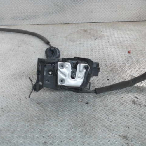 Serrure porte avd RENAULT CAPTUR 1  0