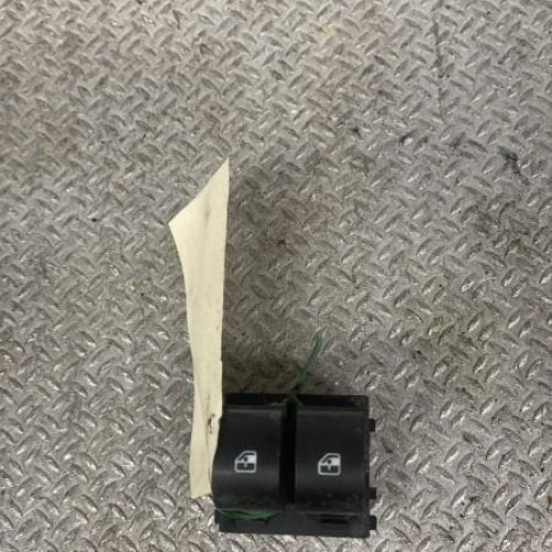 Commande lève-glace porte avant gauche Fiat PUNTO EVO 1.4 lpg (2009-2012)