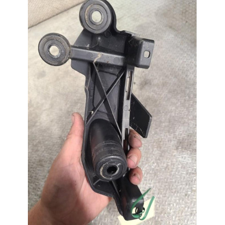 Support g pare-choc ar Citroën C3 III 1.2 vti 68 (2016) 5 portes
