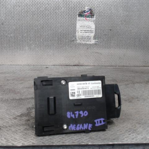 Lecteur de carte Renault MEGANE III 3-5 portes 1.5 dci (2009) 5 portes