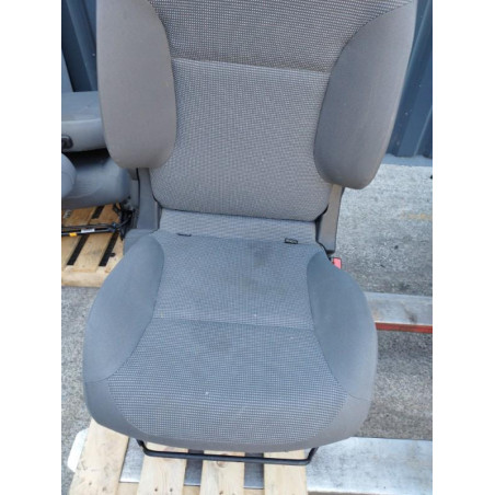Siège avant droit Peugeot PARTNER Camionnette-Monospace 1.6 hdi 16v (2008)