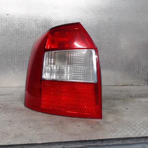Feu arrière gauche Audi A4 B6 Avant 2.5 tdi (2002-2004)