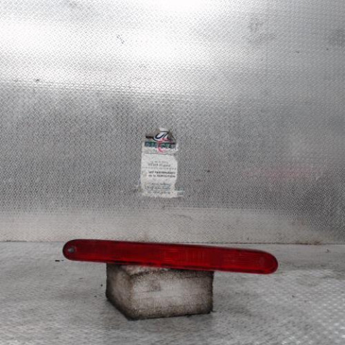 Feux stop supplementaire Citroën BERLINGO Camionnette-Monospace 1.6 hdi 90 16v (2008) 3 portes