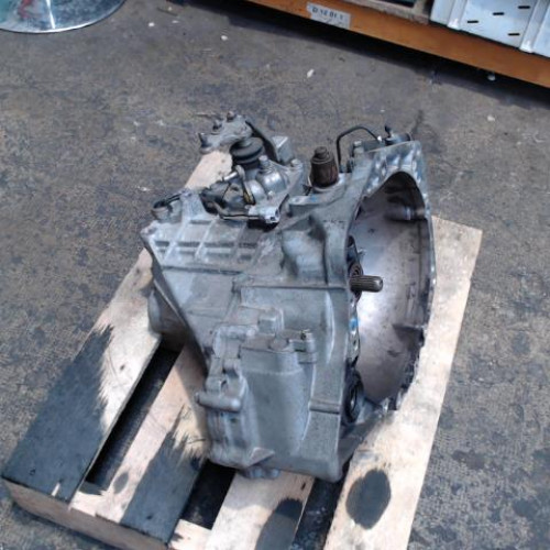 Boîte à vitesse mecanique Toyota YARIS 1.0 vvt-i (2005-2011) 5 portes