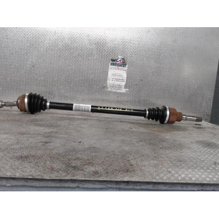 Transmission avant droite Peugeot 208 I 1.2 vti 82 (2012)