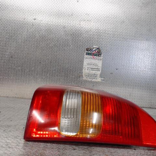 Feu arrière gauche Opel CORSA B 1.2 i 16v (1998-2000) 5 portes