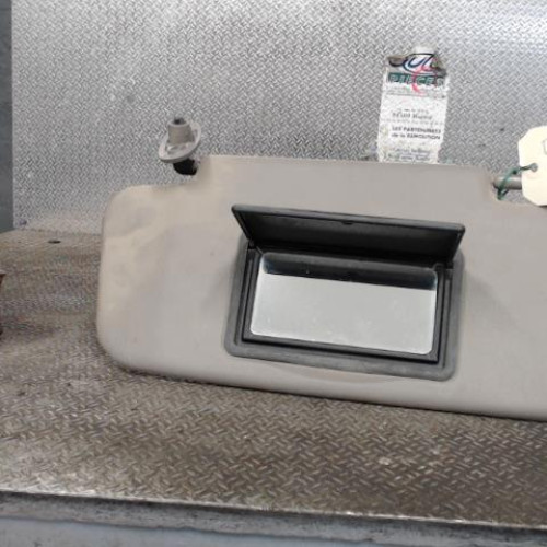 Pare-soleil gauche Nissan MICRA II 1.0 i 16v (1992-2000)