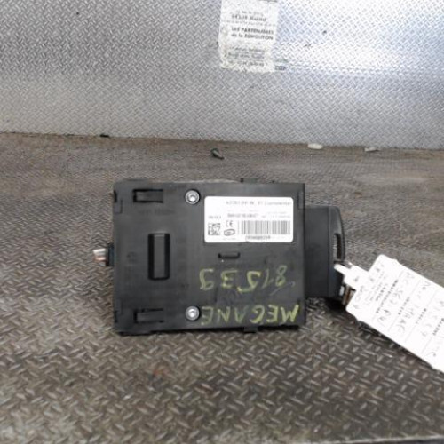 Lecteur de carte Renault MEGANE III 3-5 portes 1.5 dci (2009) 5 portes
